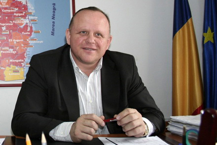 agigea_primar_cristian_carj.jpg