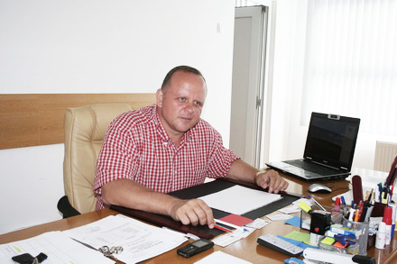 agigea_primar_cristian_carj.jpg