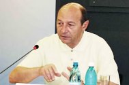 Basescu „Brandul Romaniei il reprezinta acum Mailat\