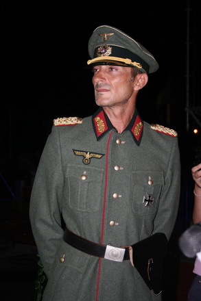 radu_mazare_tinuta_ofiter_nazist_german_26.jpg