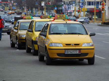 masini_taxi.jpg