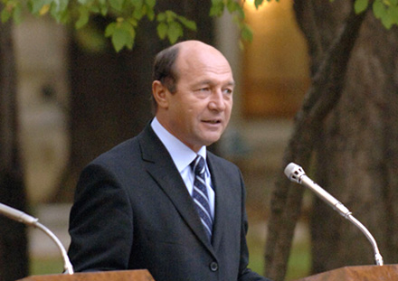 basescu.jpg