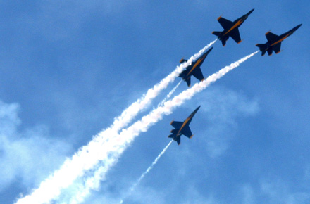 spectacol_aviatic.jpg