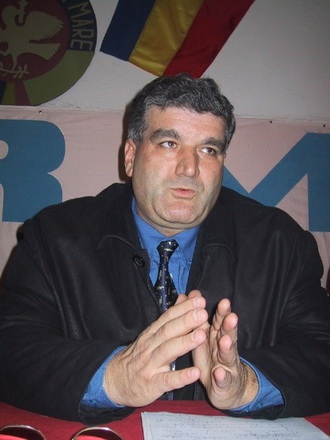 radu_comanici.jpg