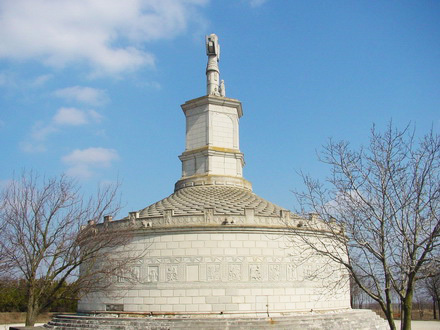 adamclisi_monument_tropaeum.jpg