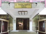 Elev prins copiind la BAC