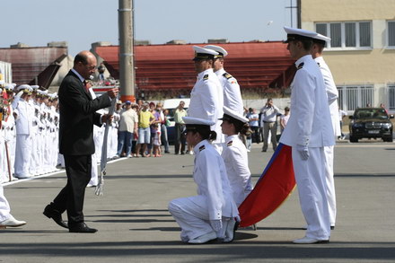 bricul mircea decorat cu ordinul virtutea maritima in grad de cavaler galerie foto 49675 261214