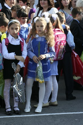 invataturile lui mazare catre elevi nu eram tocilar alergam dupa gagici galerie foto 26508 262270