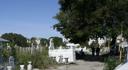 musulmanii si au comemorat mortii in prima zi de ramazan 34382 262698