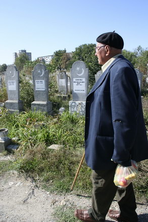 musulmanii si au comemorat mortii in prima zi de ramazan 34382 262698