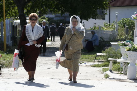 musulmanii si au comemorat mortii in prima zi de ramazan 34382 262698