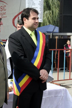 decupaj_cobadin_cristian_telehoi_02.jpg decupaj_cobadin_cristian_telehoi_02.jpg