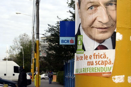 fotoreportaj uite ce afise si banare si au tras candidatii 69636 265972