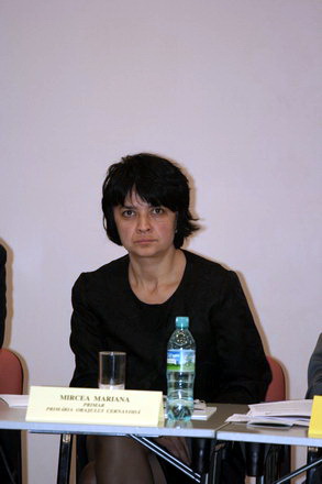 cap_2_stanga_mariana_mircea.jpg