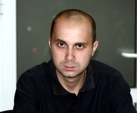 mihai_petre.jpg mihai_petre.jpg