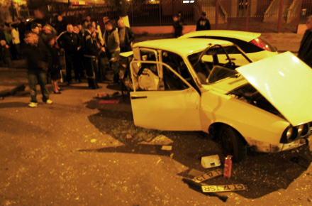 accident_biserica.jpg accident_biserica.jpg