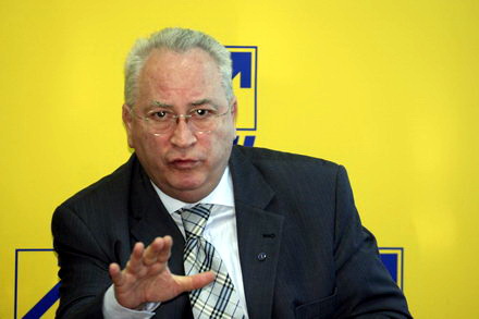 puiu_hasotti_03.jpg