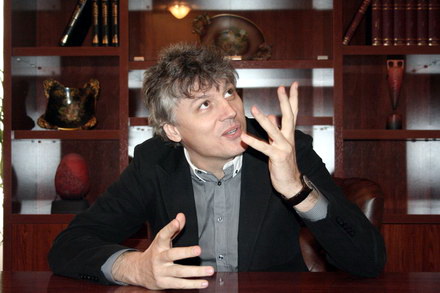 visatori_liviu_brailoiu.jpg