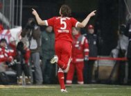 Fotbal (Bundesliga)/Bayern - Hertha 5-2, Leverkusen, noul lider (video)