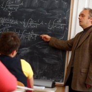 Mai putini someri in randul angajatilor din invatamantul constantean