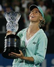 Tenis/Dementieva a castigat la Sidney