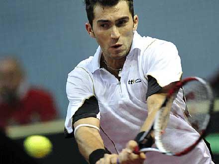 tecau.jpg