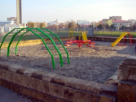 loc_de_joaca_pt._copii.jpg