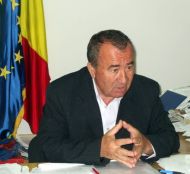 Primaria Pantelimon vrea sa cumpere masina de pompieri