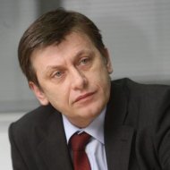 Antonescu, dispus sa discute posibile aliante cu PC si PNG
