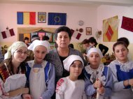 La Cogealac, elevii au modelat mucenici (galerie foto)