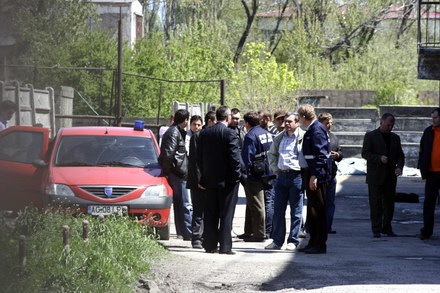contrabanda cu alcool in ograda lui pufleanu myt dan impex impanzita de mascati galerie foto document