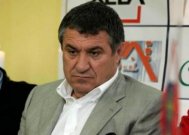 Fotbal (Cazul Mutu) „Mutu este tare, este obisnuit sa aiba probleme\