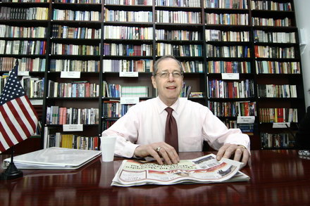 ambasadorul statelor unite despre cenzura lui radu mazare cred ca ceausescu ar fi fost mandru de el galerie