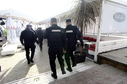 demolari cu iz de scandal in mamaia costinesti si vama veche galerie foto 59938 283794