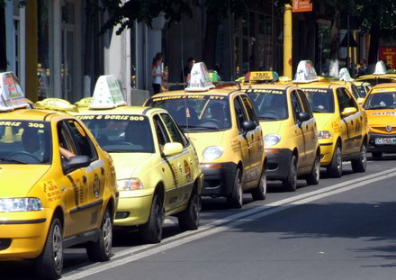 pdl_taxi.jpg pdl_taxi.jpg