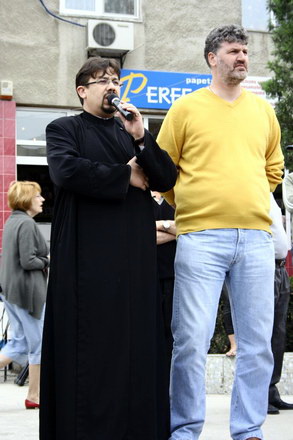 protestul copiilor de la navodari impotriva depozitului de deseuri galerie foto 50155 285430