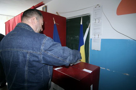 dilema dupa referendumul de la navodari se elibereaza autorizatie de ridicare a centrului sau se respecta