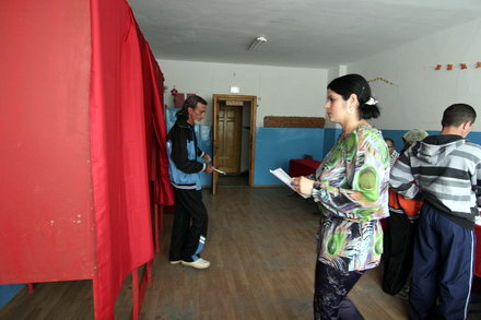 dilema dupa referendumul de la navodari se elibereaza autorizatie de ridicare a centrului sau se respecta