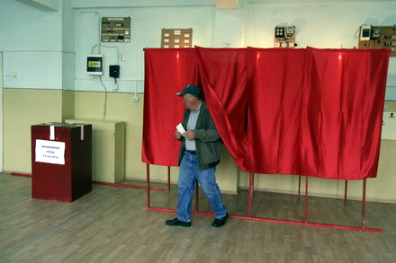 dilema dupa referendumul de la navodari se elibereaza autorizatie de ridicare a centrului sau se respecta