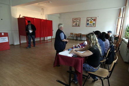 dilema dupa referendumul de la navodari se elibereaza autorizatie de ridicare a centrului sau se respecta