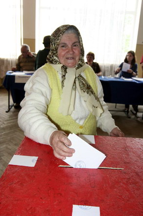 dilema dupa referendumul de la navodari se elibereaza autorizatie de ridicare a centrului sau se respecta