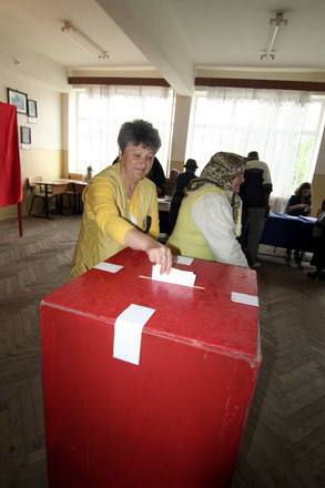 dilema dupa referendumul de la navodari se elibereaza autorizatie de ridicare a centrului sau se respecta