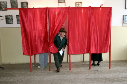 dilema dupa referendumul de la navodari se elibereaza autorizatie de ridicare a centrului sau se respecta