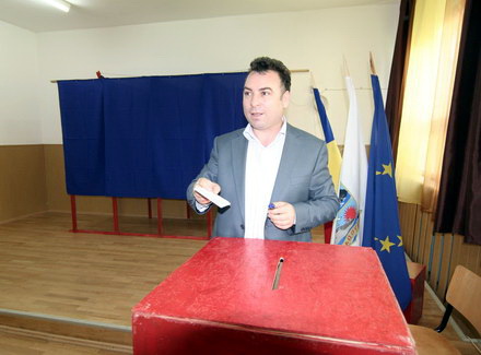 dilema dupa referendumul de la navodari se elibereaza autorizatie de ridicare a centrului sau se respecta