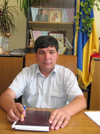 masura_322_-_anghel_nicolae_primar_castelu.jpg