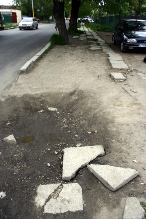 fotoreportaj iata cum arata trotuarele constantei 45914 284762