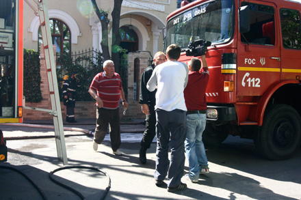 fotoreportaj ce fac agentii de la conpress pe domeniul public 31897 283883
