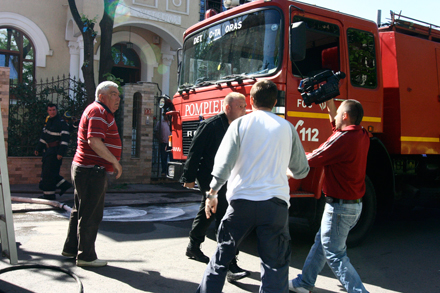 fotoreportaj ce fac agentii de la conpress pe domeniul public 31897 283883