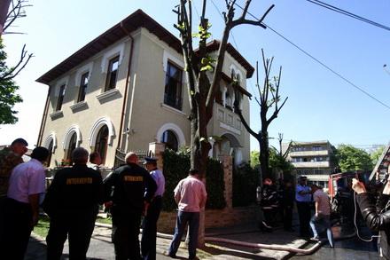 fotoreportaj incendiu la villa smaranda a lui nicusor constantinescu 48787 283605