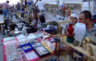 Targul de antichitati Antica isi asteapta vizitatorii